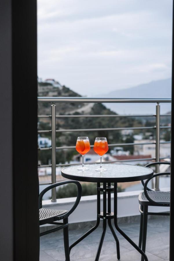 Lychnos Apartments 卡米拉日 外观 照片